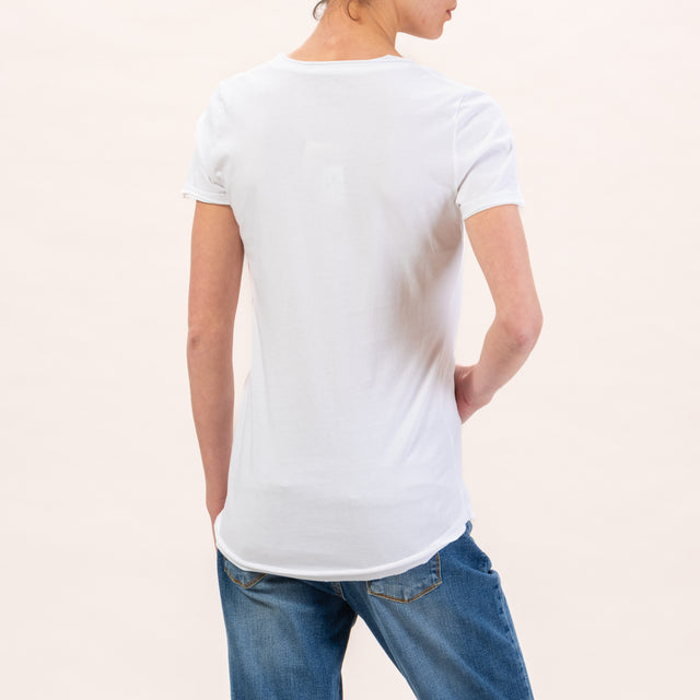 Zeroassoluto-T-shirt slimfit scollata taglio vivo - bianco