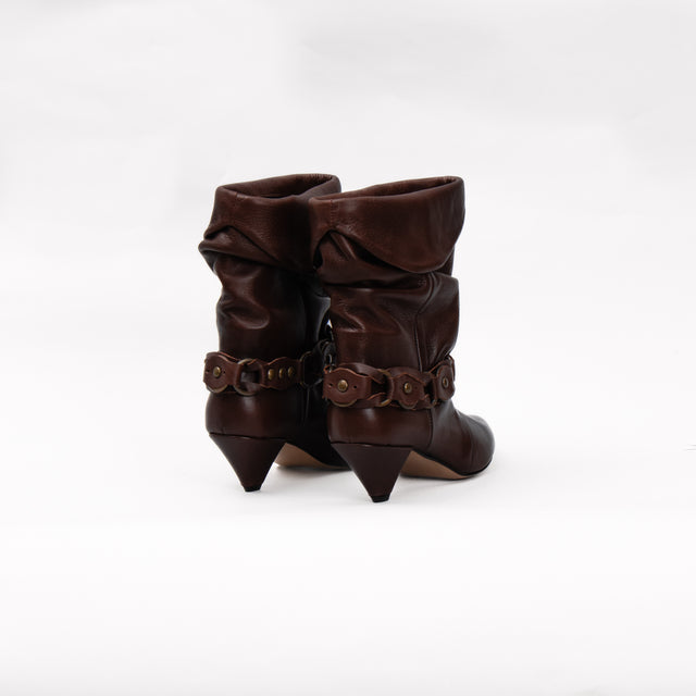 Divine follie-Pyramid heel boot with pleats - dark brown