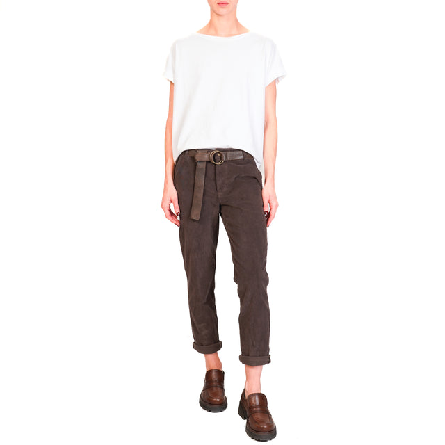 Zeroassoluto-LOIS chino trousers in stretch corduroy - dark brown