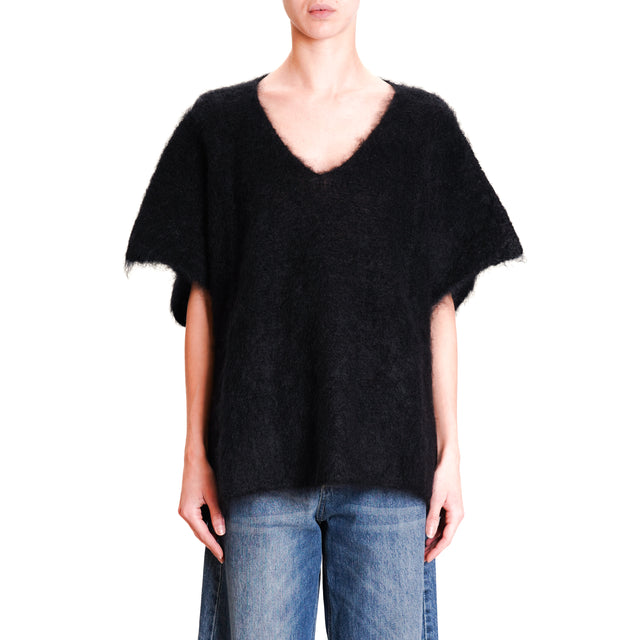 Dixie-V-Neck Sleeveless Mohair Sweater - Black