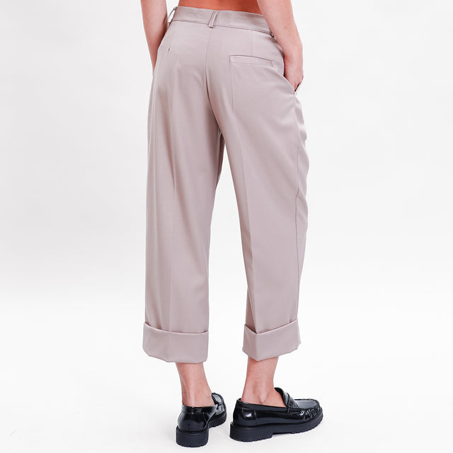 Dixie-Pantalone crop con pinces e risvolto - tortora