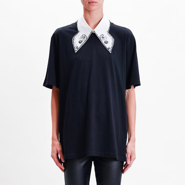 Haveone-T-shirt + jewel detail collar - black