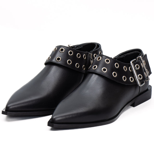 Divine follie - Pointed Toe Buckle Leather Shoe - Black