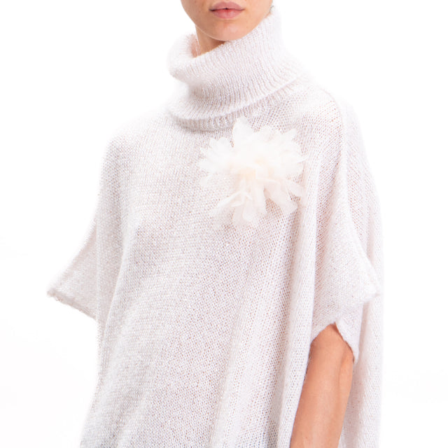 Kontatto-Maglia collo alto mohair con paillettes - ecru'