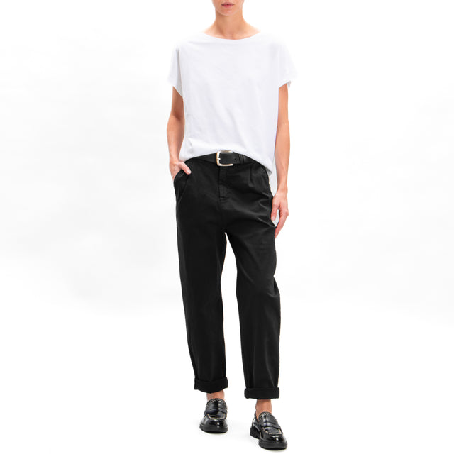 Zeroassoluto-Pantalone LOLA boyfriend cotone elasticizzato - nero