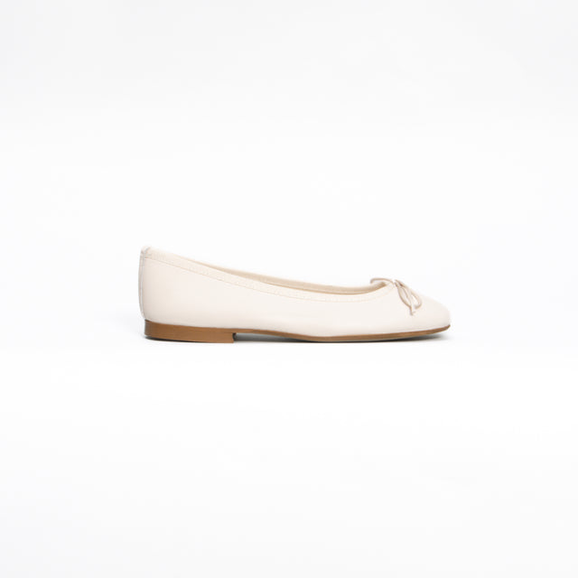 Divine follie-Ballerina in pelle - latte