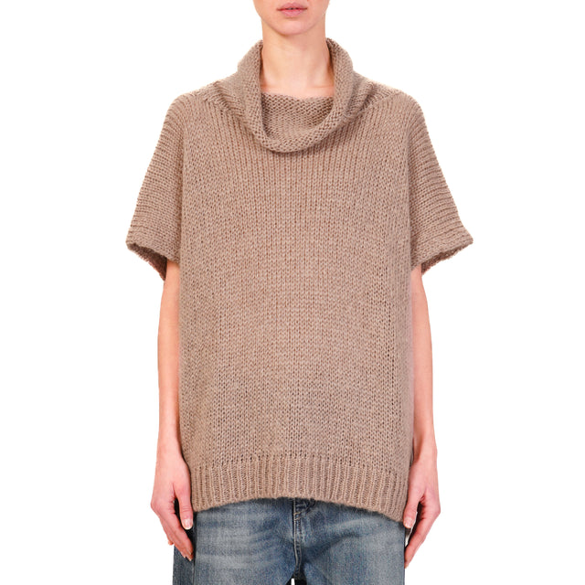 Motel-Maglia mohair collo alto - beige