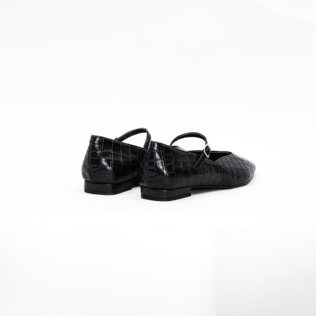 Ovye'-Pointed ballerina, crocodile print - black