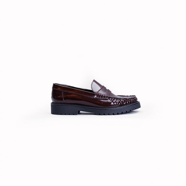 Ovye'-Brushed Leather Moccasin - Bordeaux