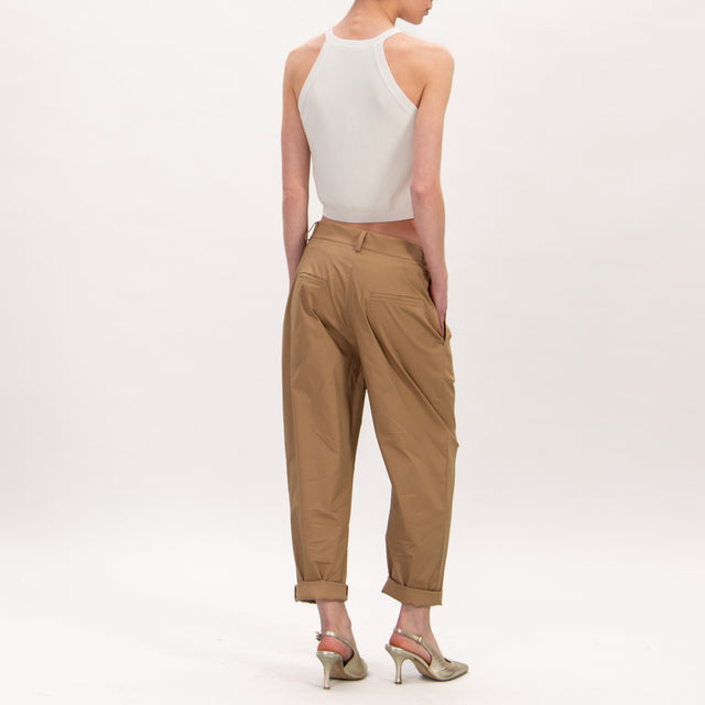 Souvenir-Pantalone cotone elasticizzato con pinces - sabbia