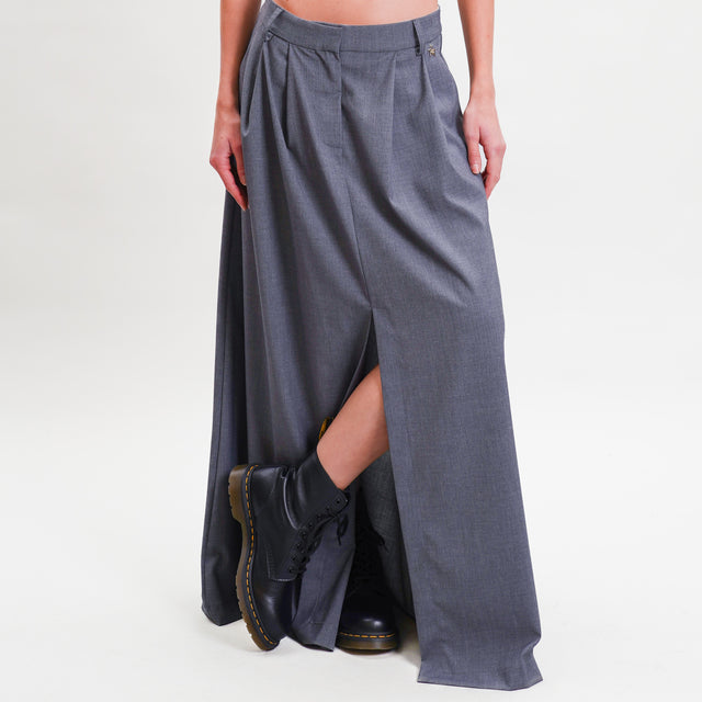 Souvenir-Long skirt with slit and pleats - grey