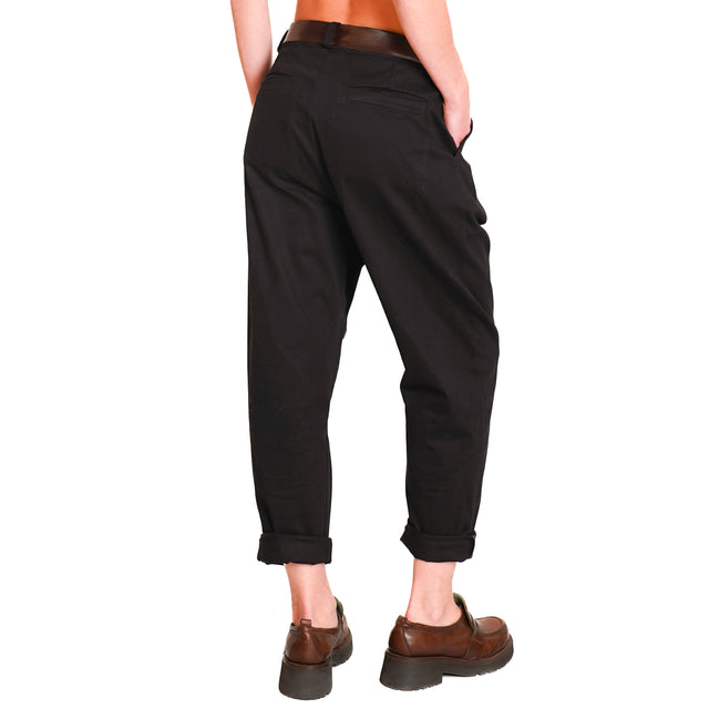 Souvenir-Pinces trousers with belt - black