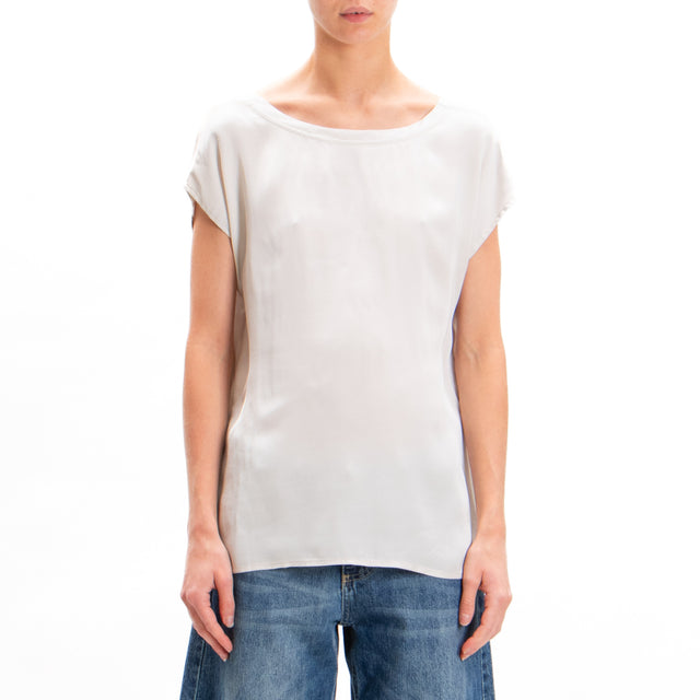 Souvenir-Blusa in satin scollo a v dietro - sand