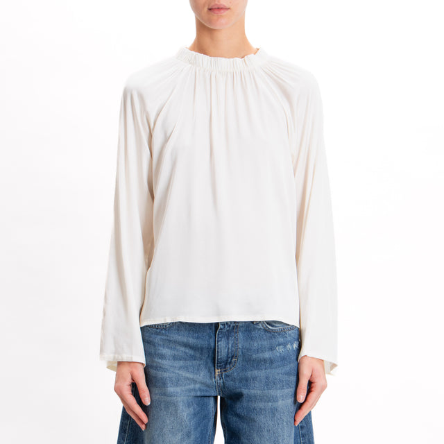 Tensione in-Blusa collo elastico in satin elasticizzato - ecru'