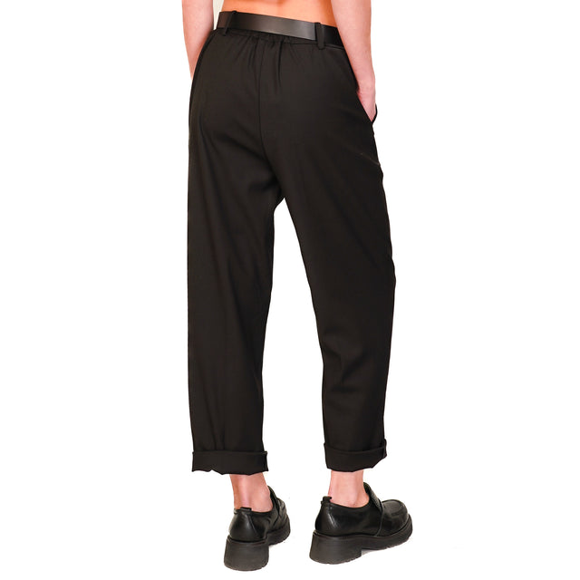 Tensione in-Pantalone con cintura elastico dietro - nero