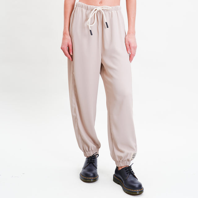 Tensione in-Pantalone tessuto fluido - sand