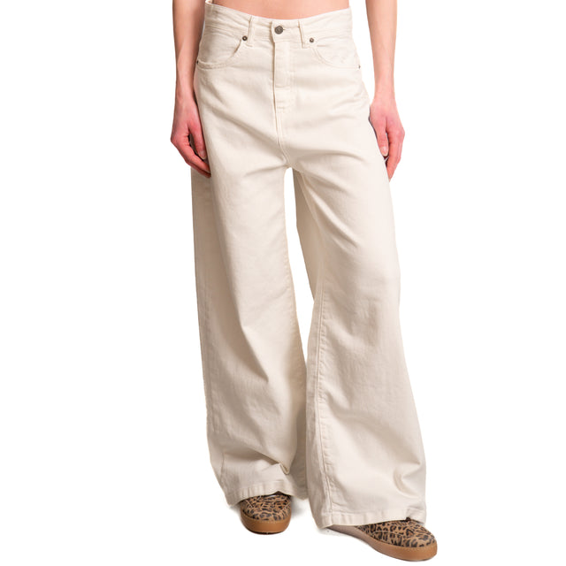 Tensione in-Pantalone GIUSI drill elasticizzato wide leg - latte