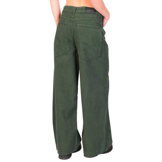 Tensione in-Pantalone GIUSI velluto superpocket - verde bosco