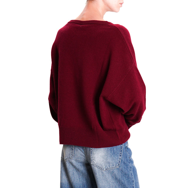 Tension in-V-Neck Wool Sweater with Cut Out - Bordeaux