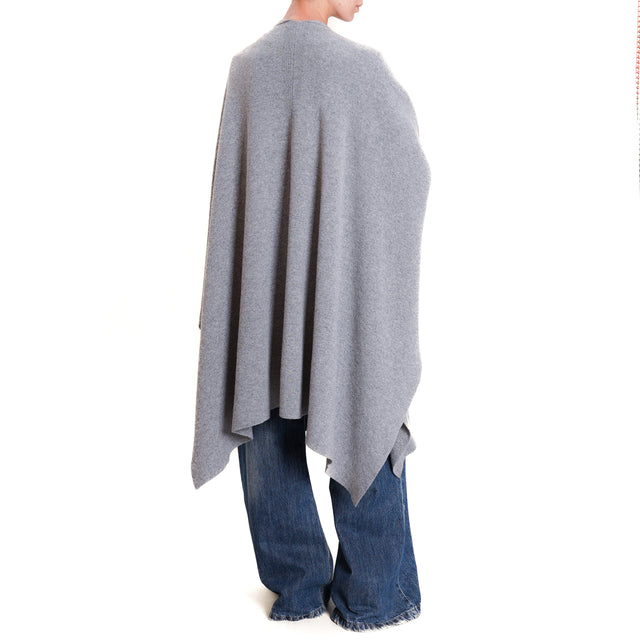 Alley-Knitted Cape - Grey