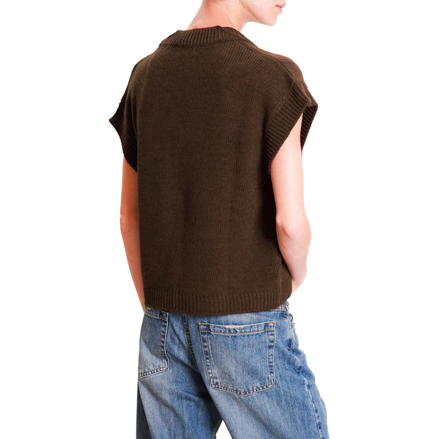 Vicolo-V-Neck Sleeveless Shirt - Dark Brown