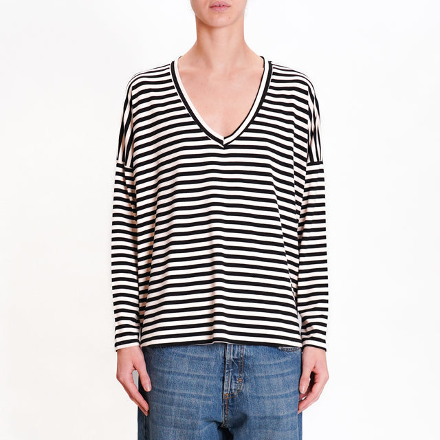 Zeroassoluto-V-neck striped jersey T-shirt - off white/black