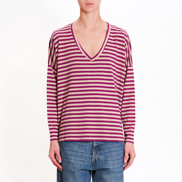 Zeroassoluto-V-neck striped jersey T-shirt - sand/cyclamen