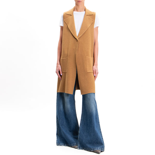 Zeroassoluto-Long vest with pockets - camel