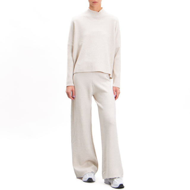 Zeroassoluto-Ribbed collar and sleeve knit sweater - chalk