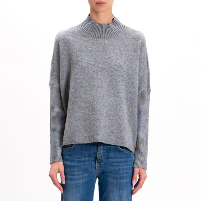 Zeroassoluto-Ribbed sleeve fitted collar sweater - medium grey melange