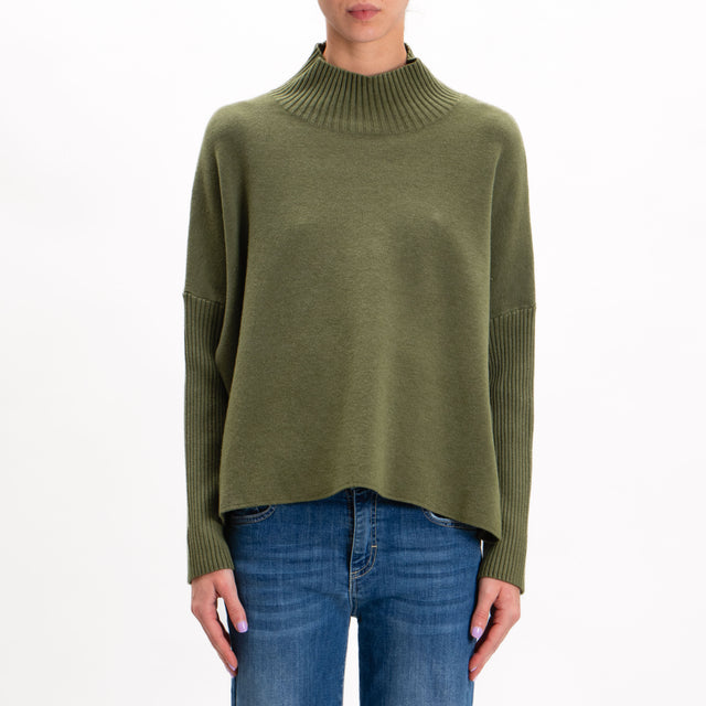 Zeroassoluto-Ribbed collar and sleeve knit sweater - military