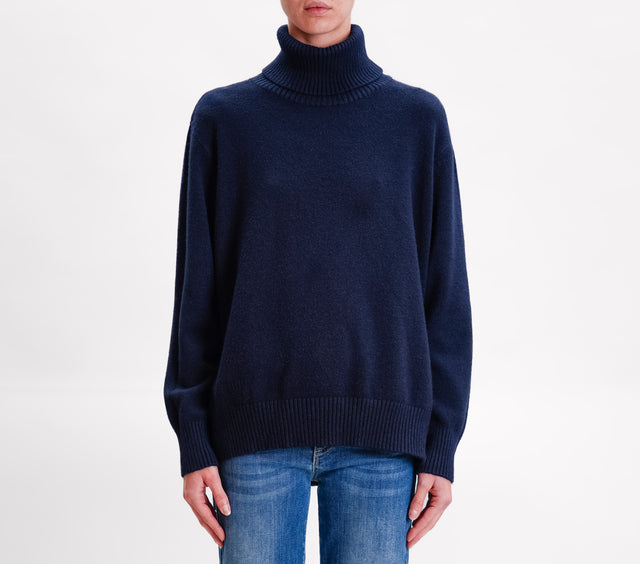 Zeroassoluto-Oversized high neck box sweater with side slits - blue