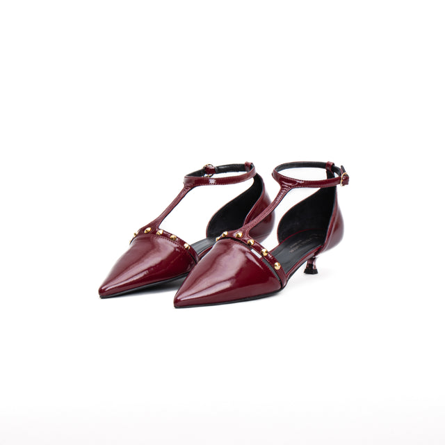 Divine follies-Low heel shoe with studs - ruby